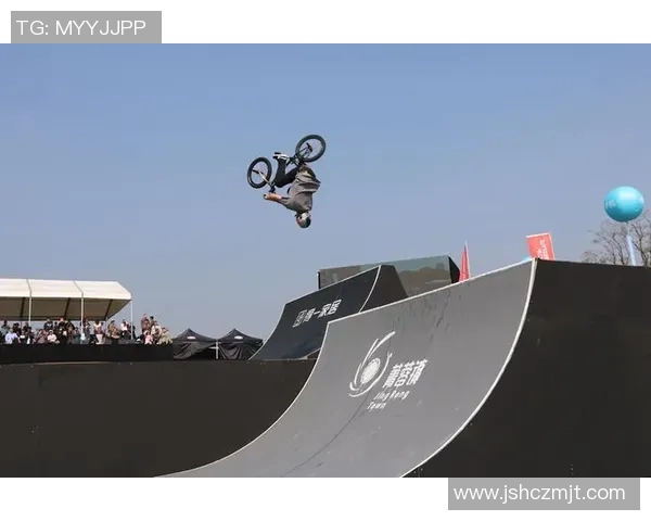 成都极限运动队创新边路渗透战术的深度解析与未来展望